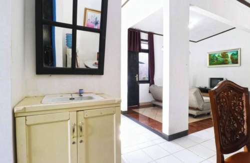 Cisarua Hotel | Belvilla Bogor near Citra Alam Riverside formerly Aries Biru Hotel