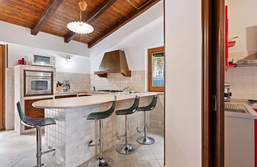 San Mango d'Aquino Villa | Villa con vista al valle en San Mango D "aquino con jacuzzi