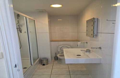 Bournemouth City Centre Apartamento | Belvilla Russel Court Hotel | Standard Triple