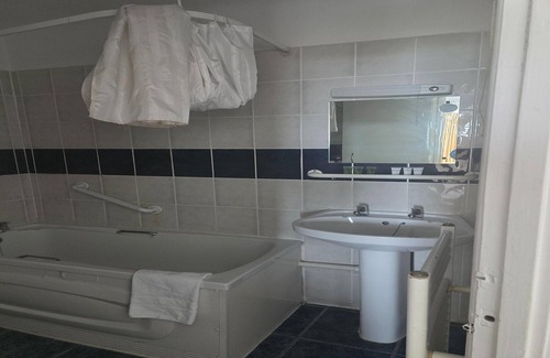 Bournemouth City Centre Apartamento | Belvilla Russel Court Hotel | Standard Triple