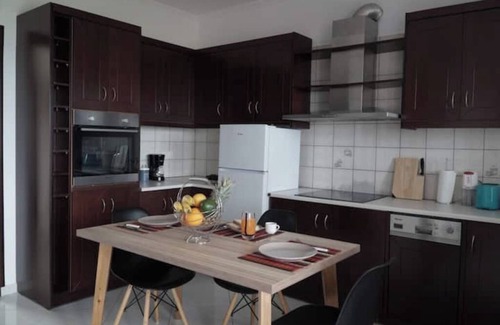 Korfalonas Apartamento | Ben's Homes Elegant Suite