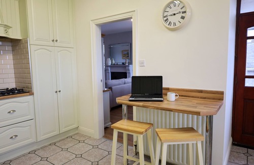 Londonderry Cabaña | Benbradagh Country Cottage with Roe Valley views