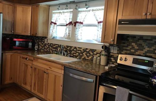 Bennington Casa | Bennington Guest Farmhouse