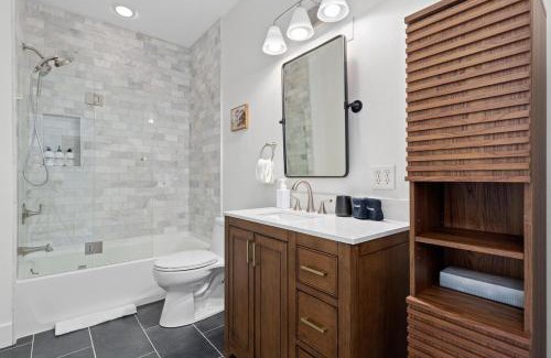 Edgewater Casa | Benton Bungalow by Sloan's Lake - Spacious, Dog-friendly, EV, Bidet, Fire Pit