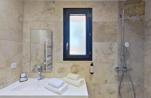 Figari Villa | Bergeries de l'Argiale - ARGHJALE - hôtel