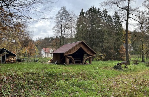 Wermelskirchen Apartamento | Bergisches Paradies mit Sauna, Terrasse und Privatem Teich