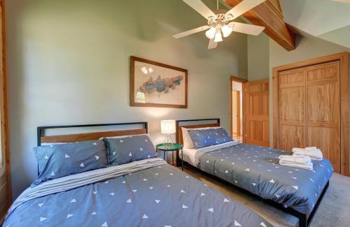 Great Barrington Casa | Berkshire Vacation Rentals: Great Barrington Cabin Sleeps 14 Walk To Town