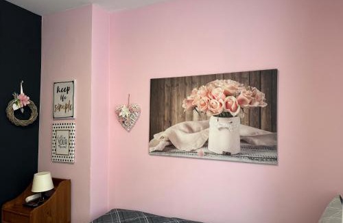 Neukoelln Apartamento | BERLIN PUR - Wohnung für bis zu 12 Personen