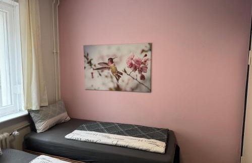 Neukoelln Apartamento | BERLIN PUR - Wohnung für bis zu 12 Personen