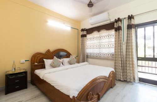 Bullawala Apartamento | Berry 3BHK by Wabi Sabi Stays