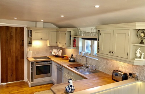 Bridport Cabaña | Berry Farm Cottage. Un entorno rural: pueblo, ciudad y playa muy cerca.
