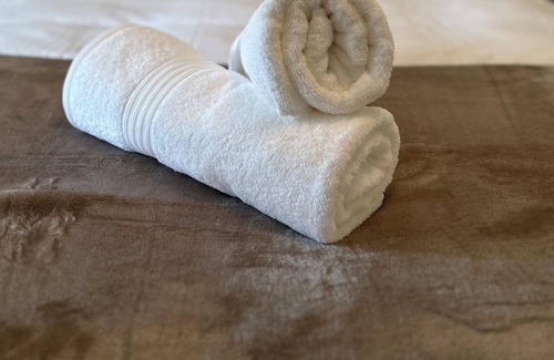 Bowral Cabaña | Berwyn Cottage Bowral, cosy and inviting, 1 minute walk to Bowral central.