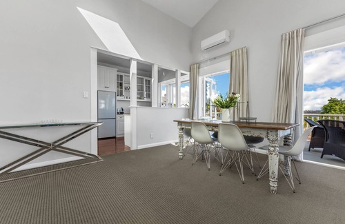 Devonport Apartamento | Bespoke Stays - Merry Season Escape