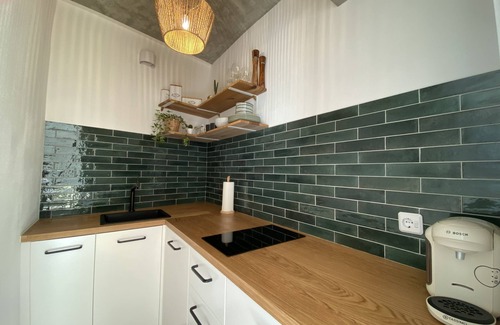 Antonsviertel Apartamento | Best Butler Skyline Lodge City Apartment Netflix