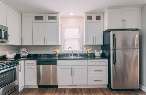 East End Casa | La mejor ubicación en East Nash! Muy cerca del estadio Nissan y del centro!