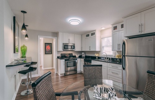 East End Casa | La mejor ubicación en East Nash! Muy cerca del estadio Nissan y del centro!