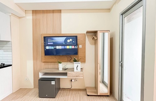 Bekasi Timur Apartamento | Best Studio At Apartment Transpark Juanda Bekasi Timur
