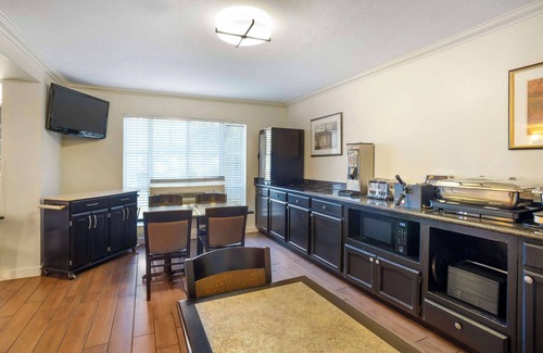 Clovis Hotel | Best Western Clovis Cole