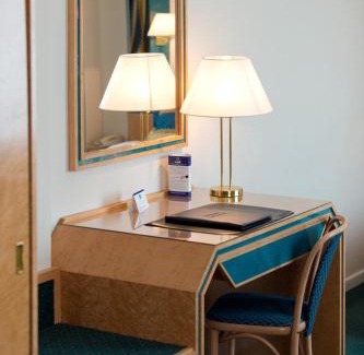 Onze-Lieve-Vrouw-ter-Sneeuw Hotel | Best Western Hotel Royal Centre