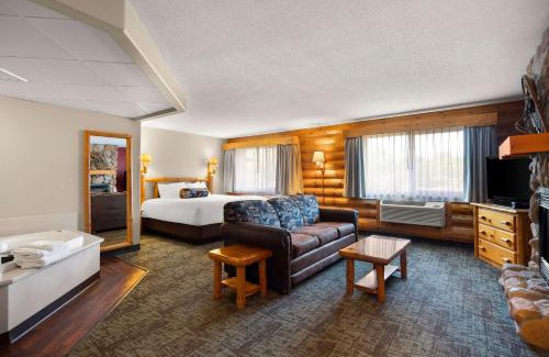 Siren Hotel | Best Western Northwoods Lodge