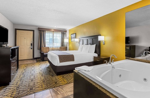 Harbor Springs Hotel | Best Western of Harbor Springs