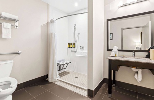 Centre Wellington Hotel | Best Western Plus Fergus Hotel