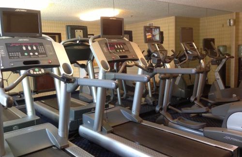 Roosevelt Hotel | Best Western Plus Fresno Airport Hotel