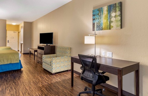 Galveston Hotel | Best Western Plus Galveston Suites