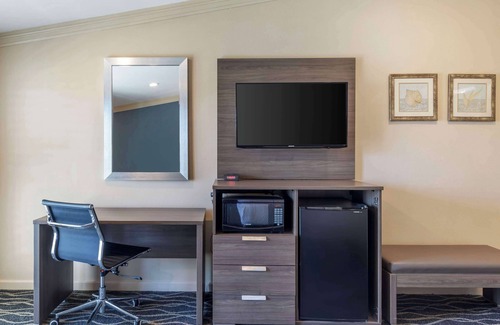 Downtown Hotel | Best Western Plus Hill House