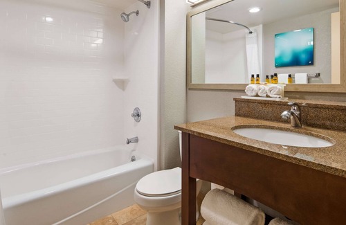 Pike Hotel | Best Western Plus Indianapolis NW Hotel