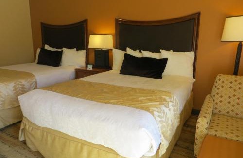 San Luis Obispo Hotel | Best Western Plus Royal Oak Hotel