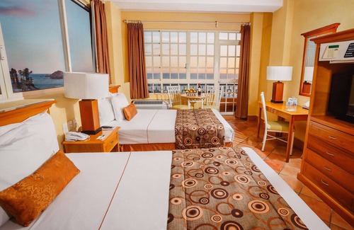 Centro de Mazatlán Hotel | Best Western Posada Freeman
