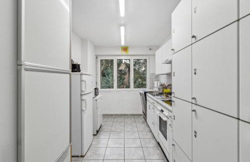 Hottingen Hostal | betahouse Self-Check In Hostel