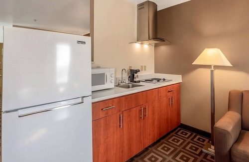 Tri-Cities Complejo | Better Choice For Your Vacation! Accessible location and 3 Spacious unit awaits