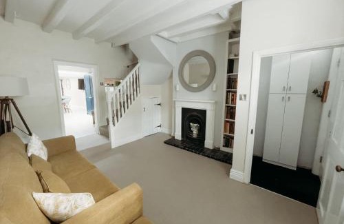 Beverley Casa | Beverley Town Centre luxury cottage