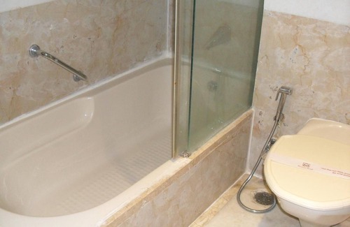 Egmore Hotel | Beverly Hotel