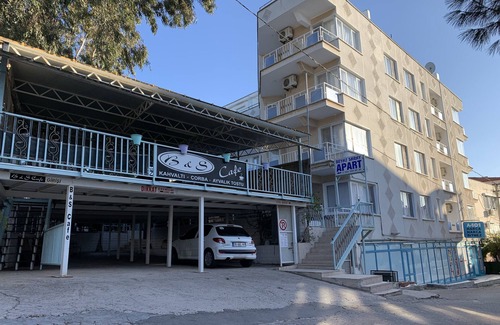Ayvalik Apartamento | Beyaz Saray Apart Otel