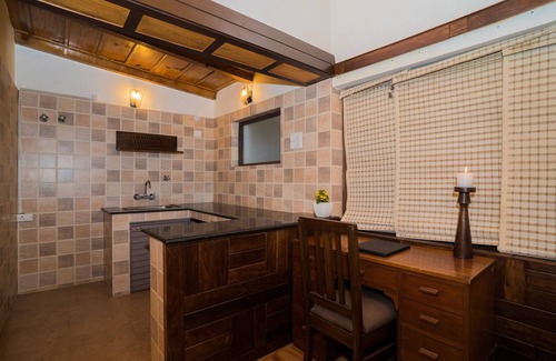 Nainital Cabina | Bhikampur Lodge By Howard