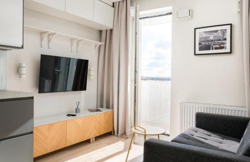 Bialoleka Apartamento | Białołęka Deluxe Studio by BookingHost