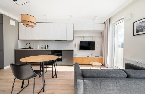 Bialoleka Apartamento | Białołęka Deluxe Studio by BookingHost