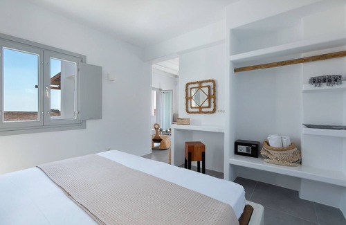 Imerovigli Casa | Bianco Diverso Suites