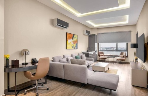 Lekki Phase 1 Hotel | Bickley Park Hotel