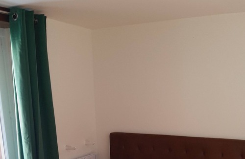 Caulnes Casa | Bienvenue au Gîte "Le Triskell" au Cœur de Caulnes, Proche de Dinan