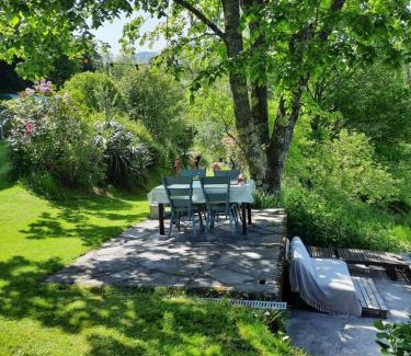 Biert Cama Y Desayuno | Biert La Coume