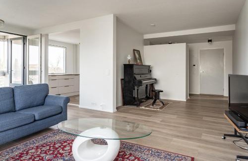 Tampere Apartamento | Big Apartment, 4 Bedrooms, Sauna, free parking - EV Charging