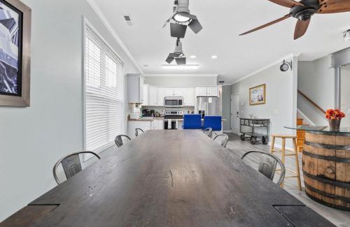 Garden City Casa | Big Bear Coastal Cabin