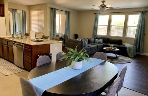 Folsom Casa | Big, Bright Bidwell Beauty in Folsom