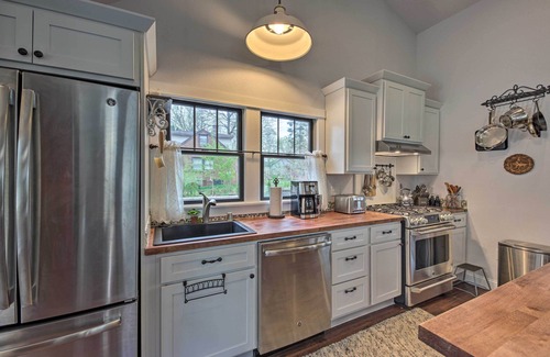 Hartford Casa | Big Cedar Lake House: Views, 100 Ft to Water!