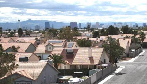 North Las Vegas Casa | Big Family Retreat with Pool and RV parking