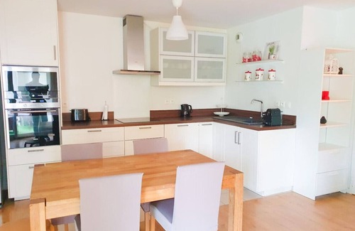 Guyancourt Apartamento | Big flat close to the velodrome and national golf